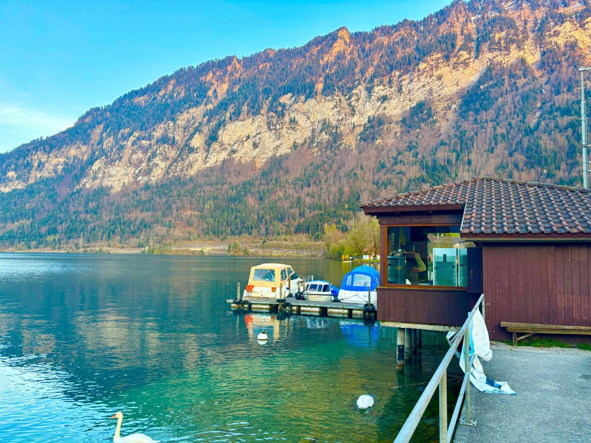 Au Bord Du Lac Därligen Exterior foto